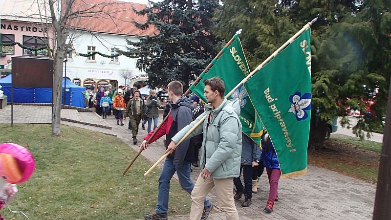 pc130076